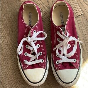 Maroon converse